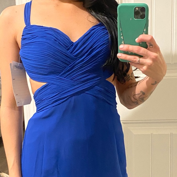 NWT ROYAL BLUE GOWN SIZE 2 will fit a 00-0 & 2 - Picture 10 of 13